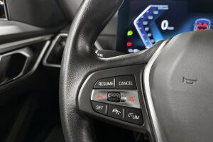 BMW i4 esikatselu 16