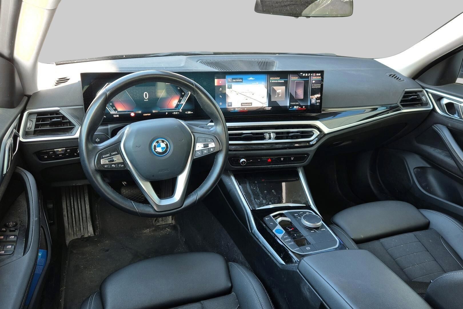 BMW i4 iso kuva 2
