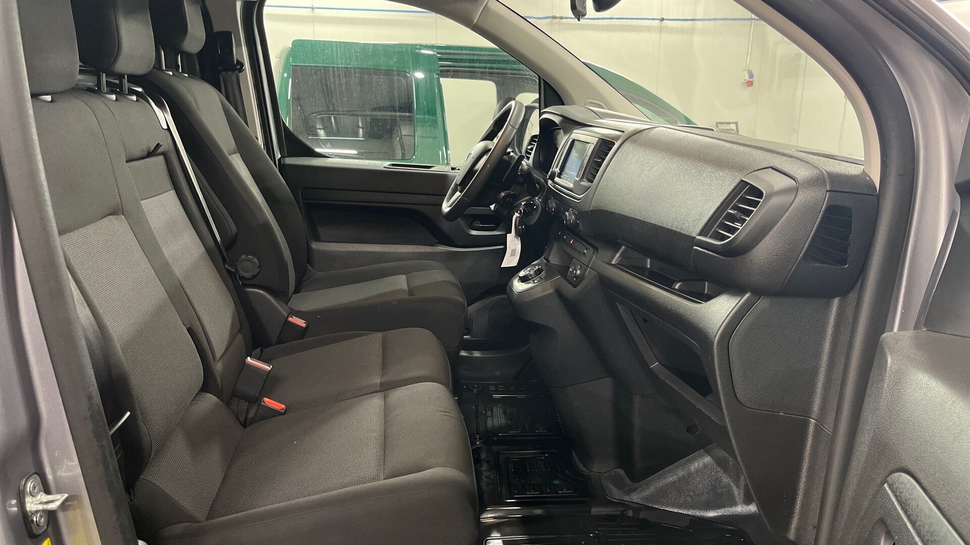Toyota Proace iso kuva 16