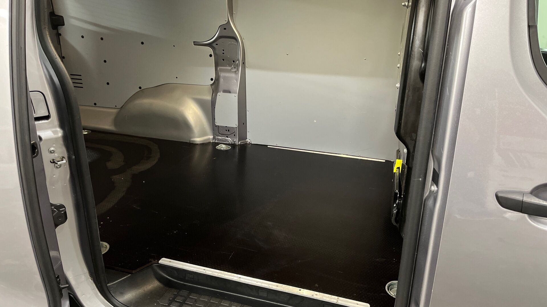 Toyota Proace iso kuva 9