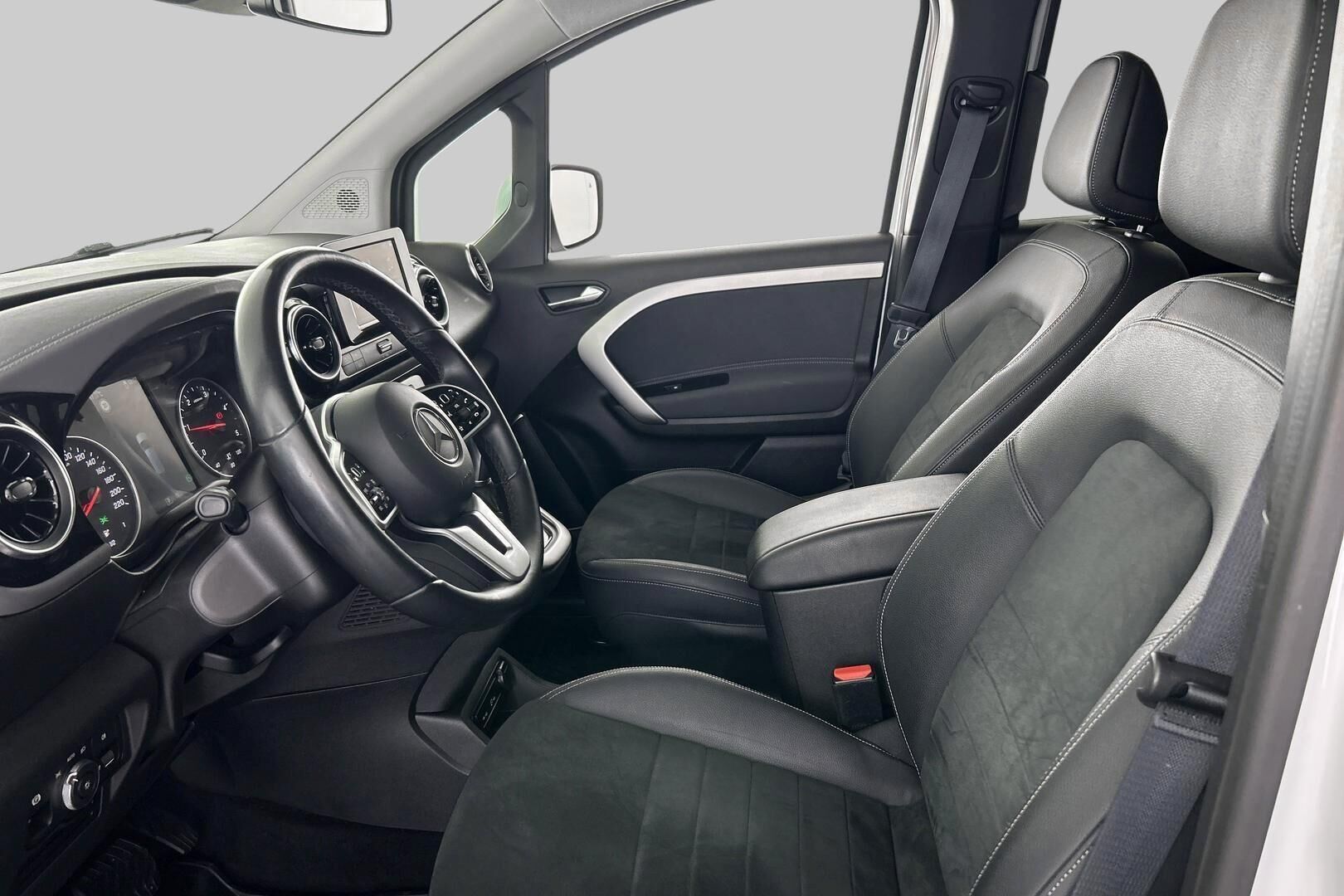 Mercedes-Benz T iso kuva 9