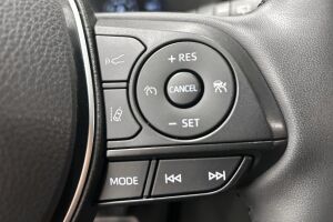 Toyota RAV4 esikatselu 16