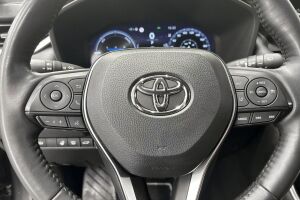 Toyota RAV4 esikatselu 18