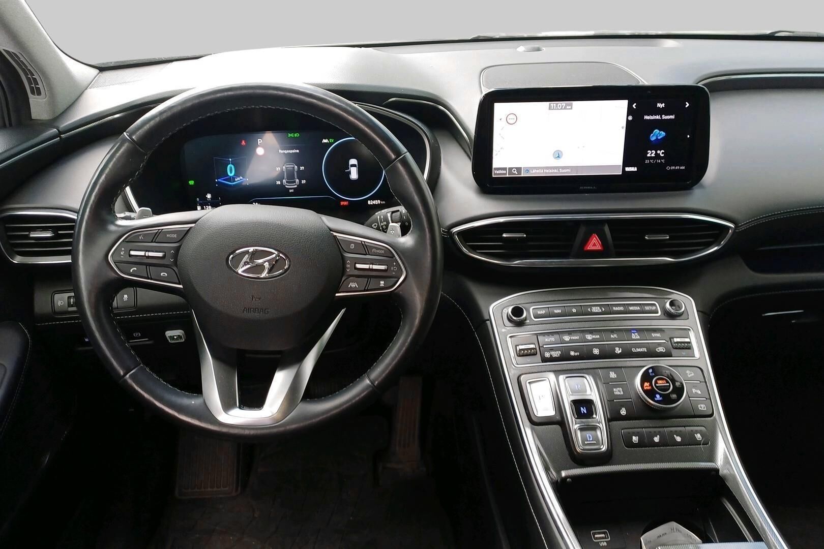 Hyundai Santa Fe iso kuva 2