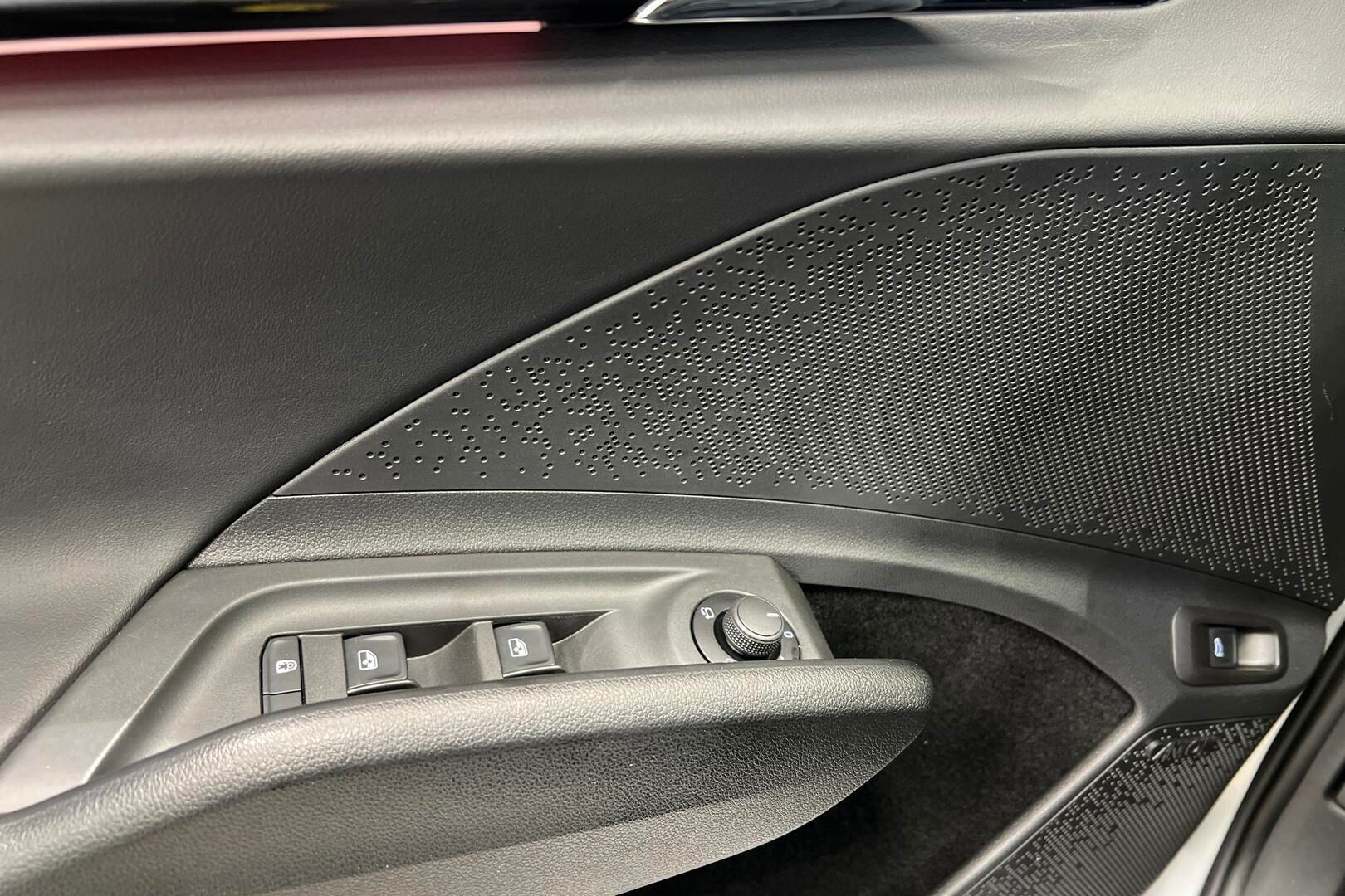 Skoda Enyaq iso kuva 33