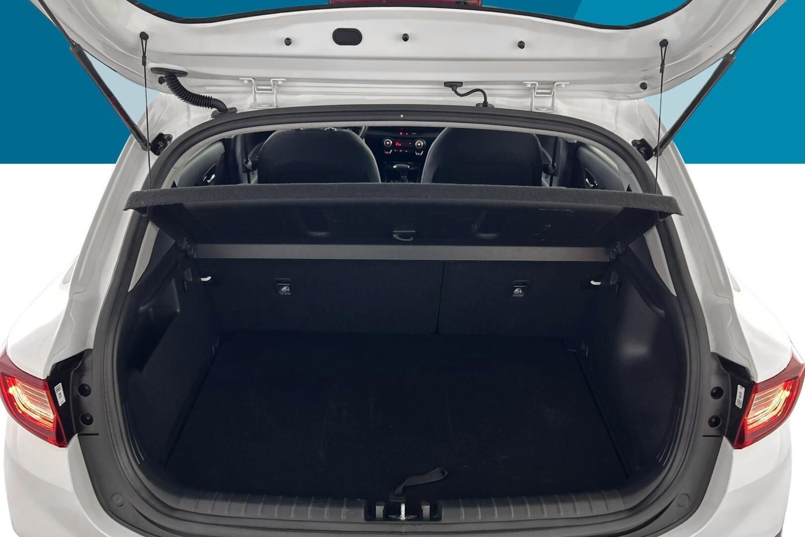 Kia Stonic iso kuva 11