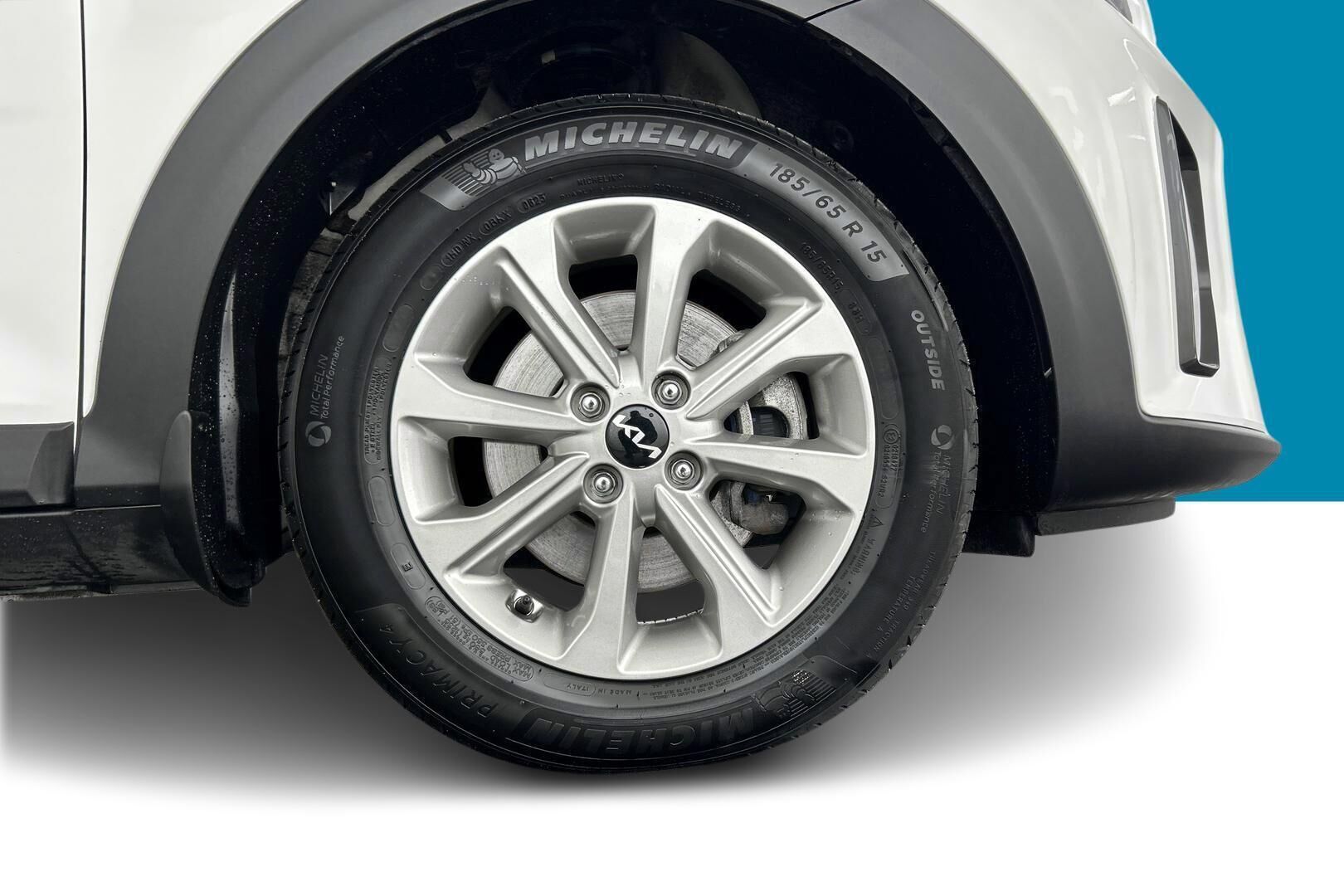 Kia Stonic iso kuva 12