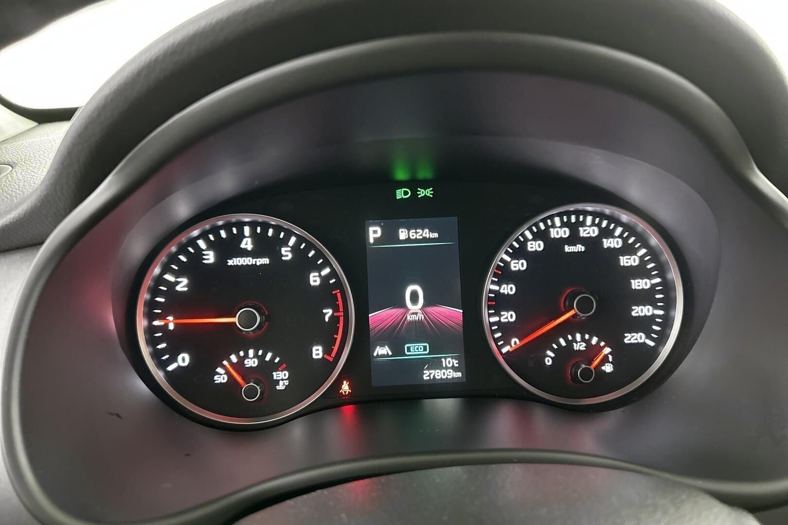 Kia Stonic iso kuva 13
