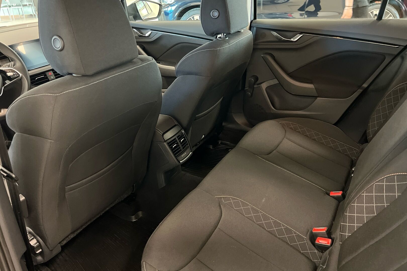 Skoda Kamiq iso kuva 5