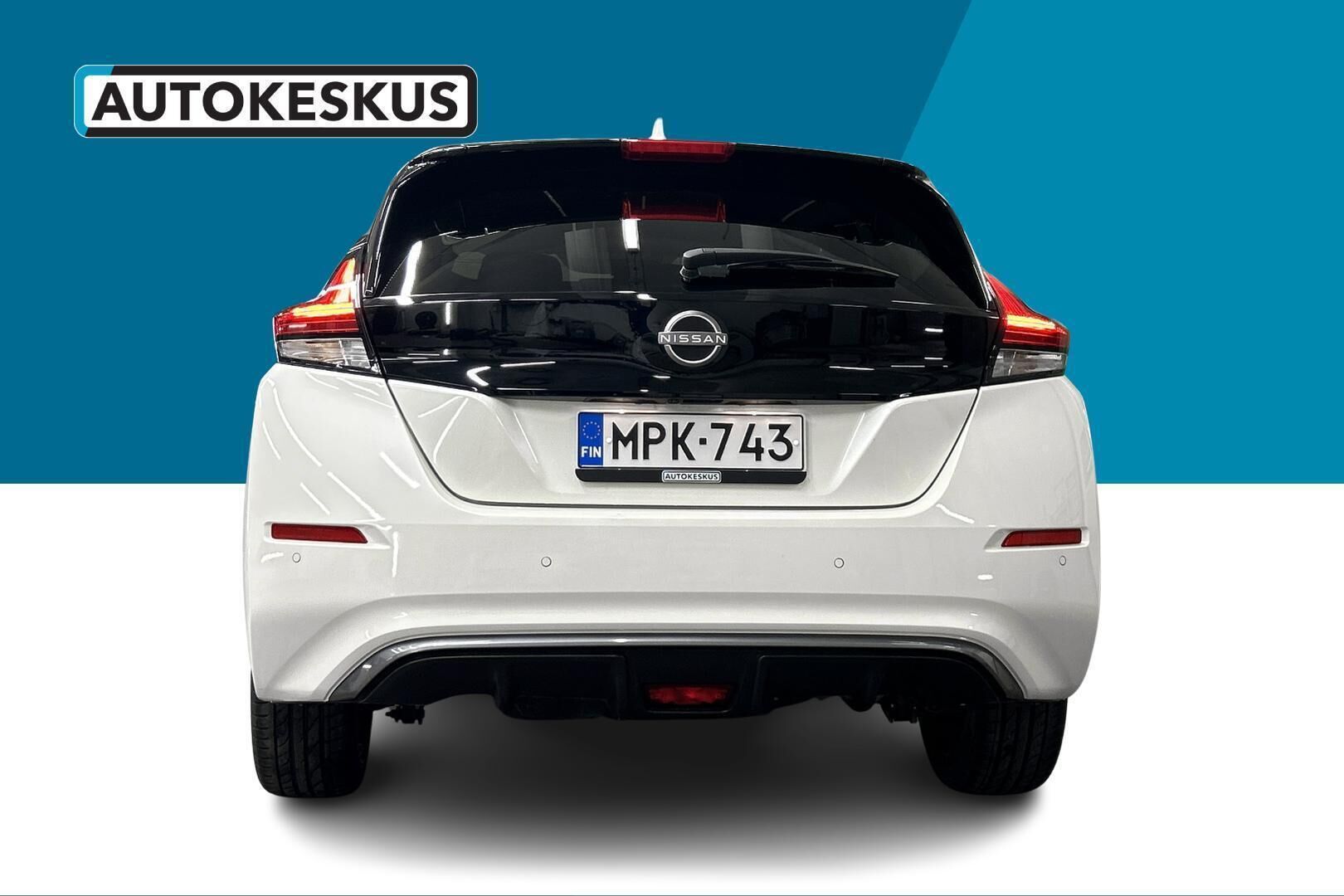 Nissan Leaf iso kuva 5