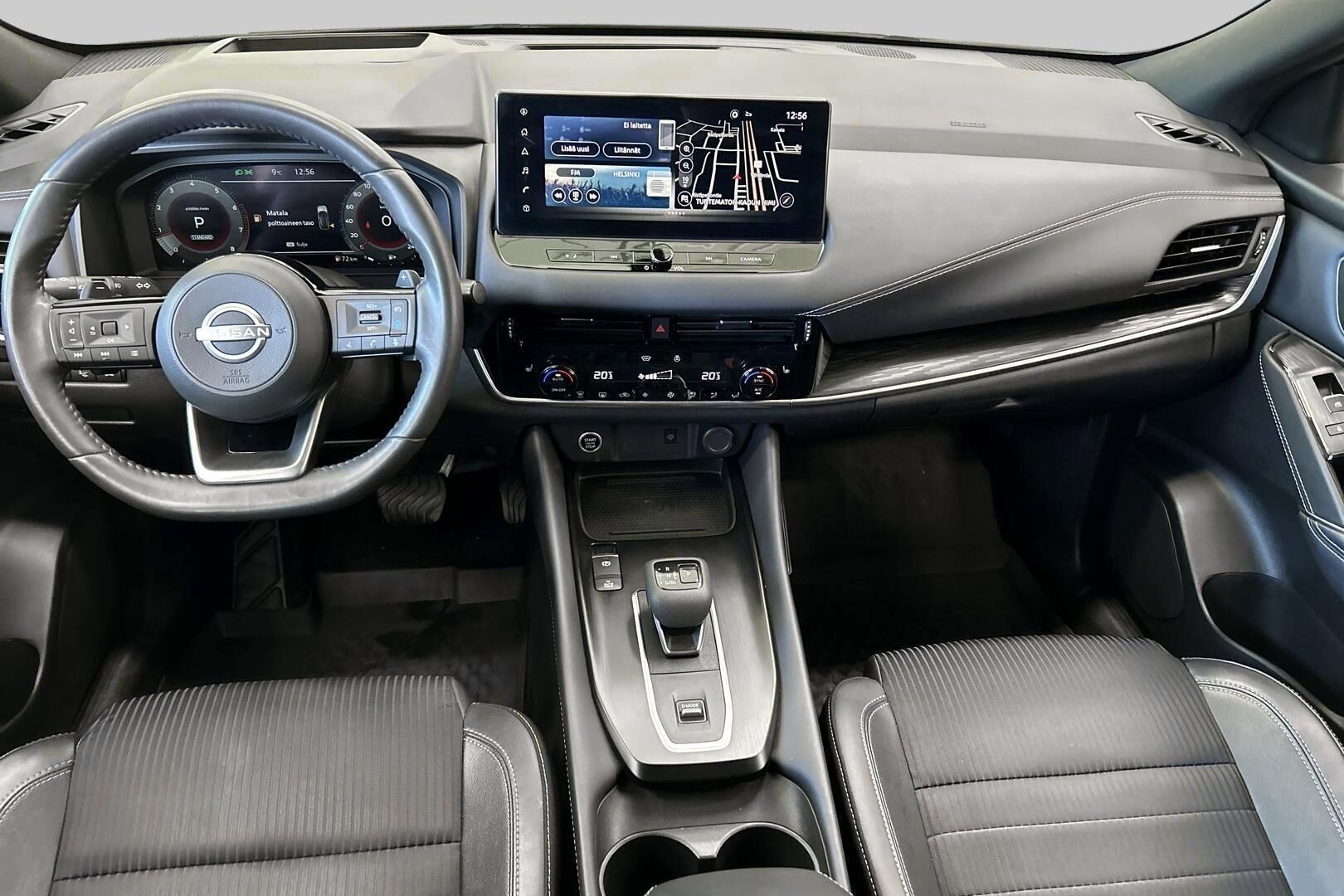 Nissan Qashqai iso kuva 10