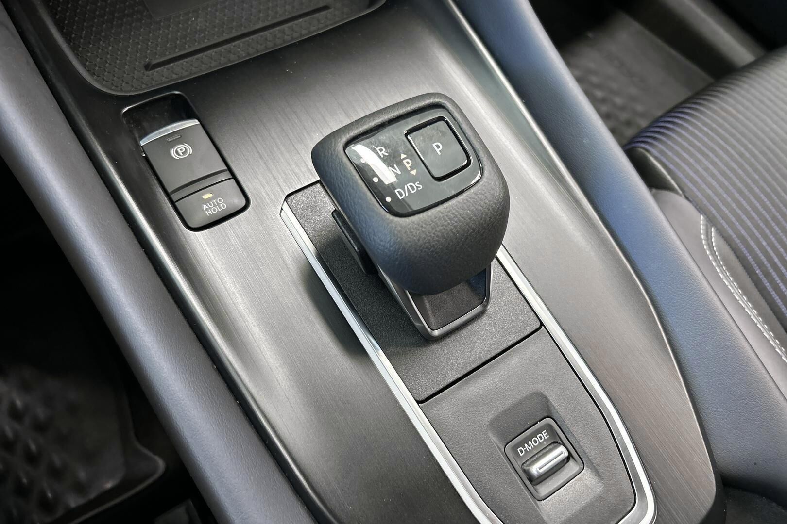 Nissan Qashqai iso kuva 21