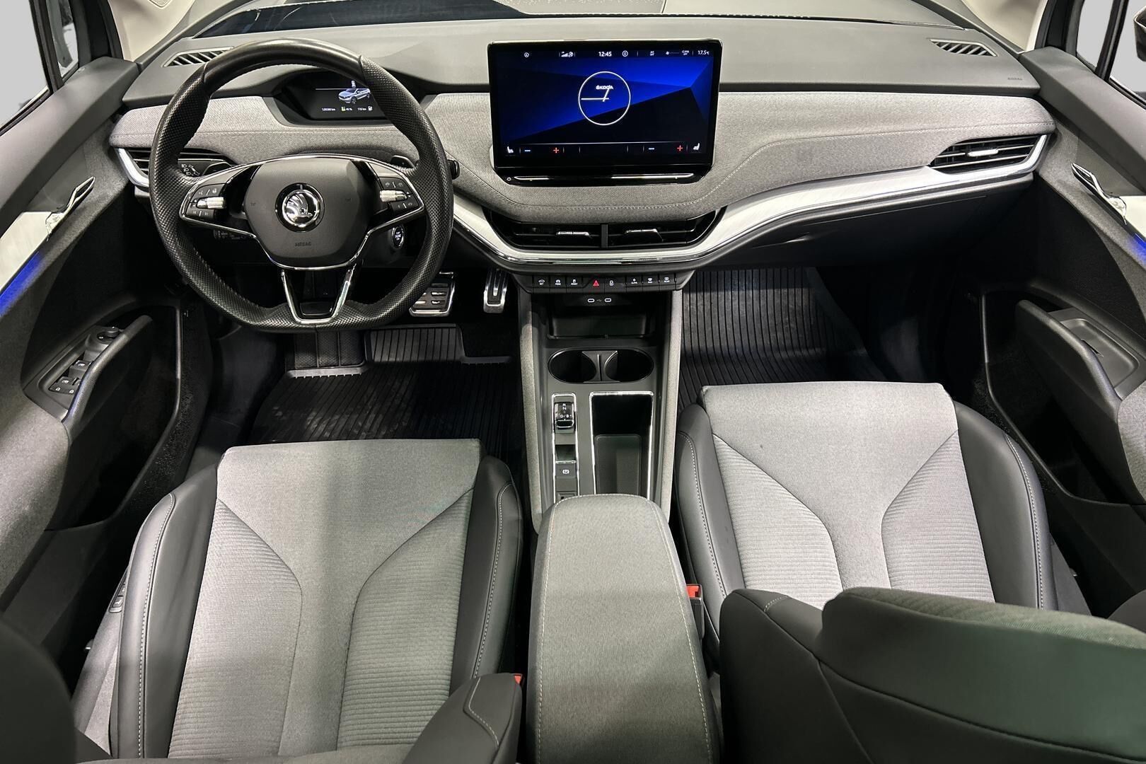 Skoda Enyaq iso kuva 11