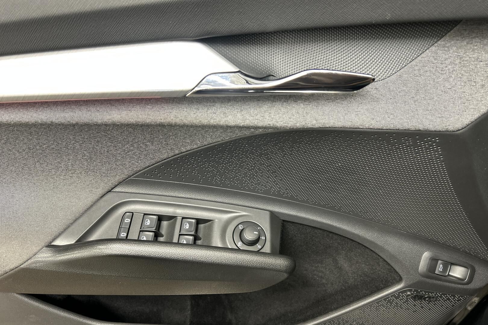 Skoda Enyaq iso kuva 21