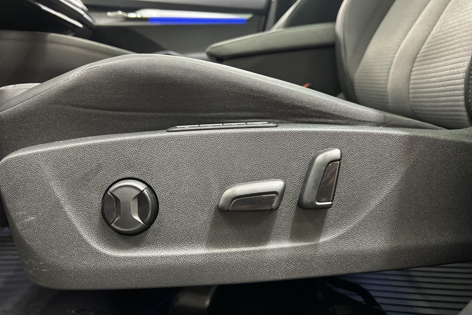 Skoda Enyaq iso kuva 22