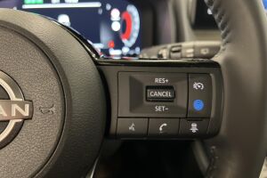 Nissan X-Trail esikatselu 17