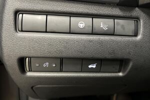 Nissan X-Trail esikatselu 18