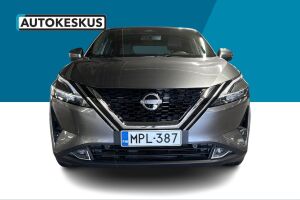 Nissan Qashqai esikatselu 1