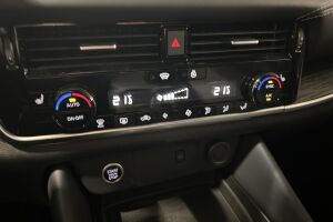 Nissan Qashqai esikatselu 18
