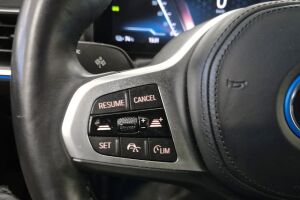 BMW i4 esikatselu 18