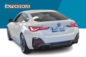 BMW i4 esikatselu 6