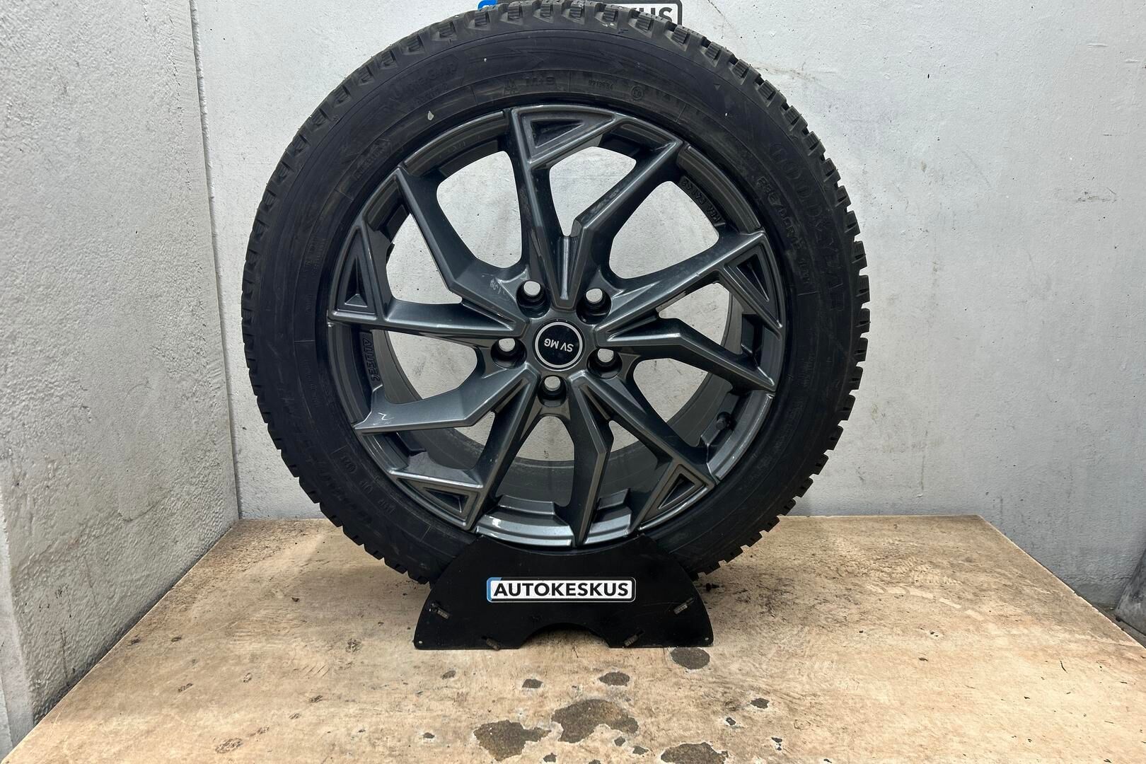 MG Marvel R iso kuva 13