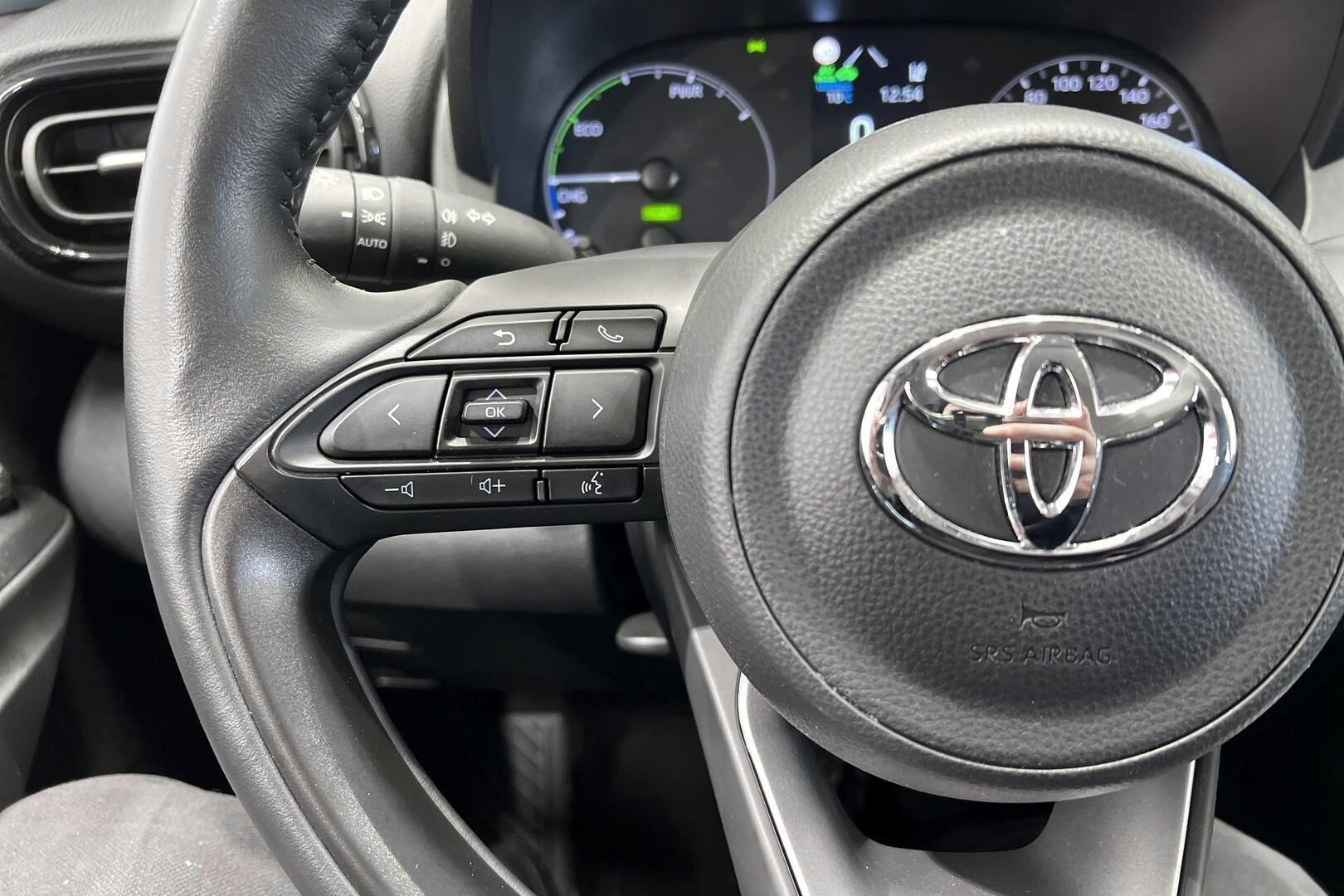 Toyota Yaris iso kuva 22