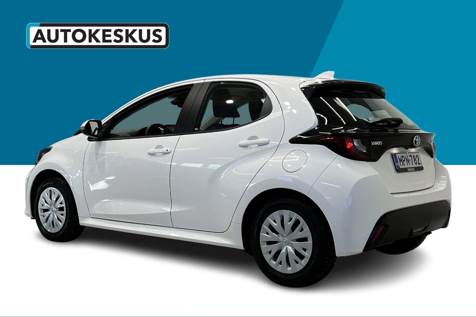 Toyota Yaris iso kuva 6