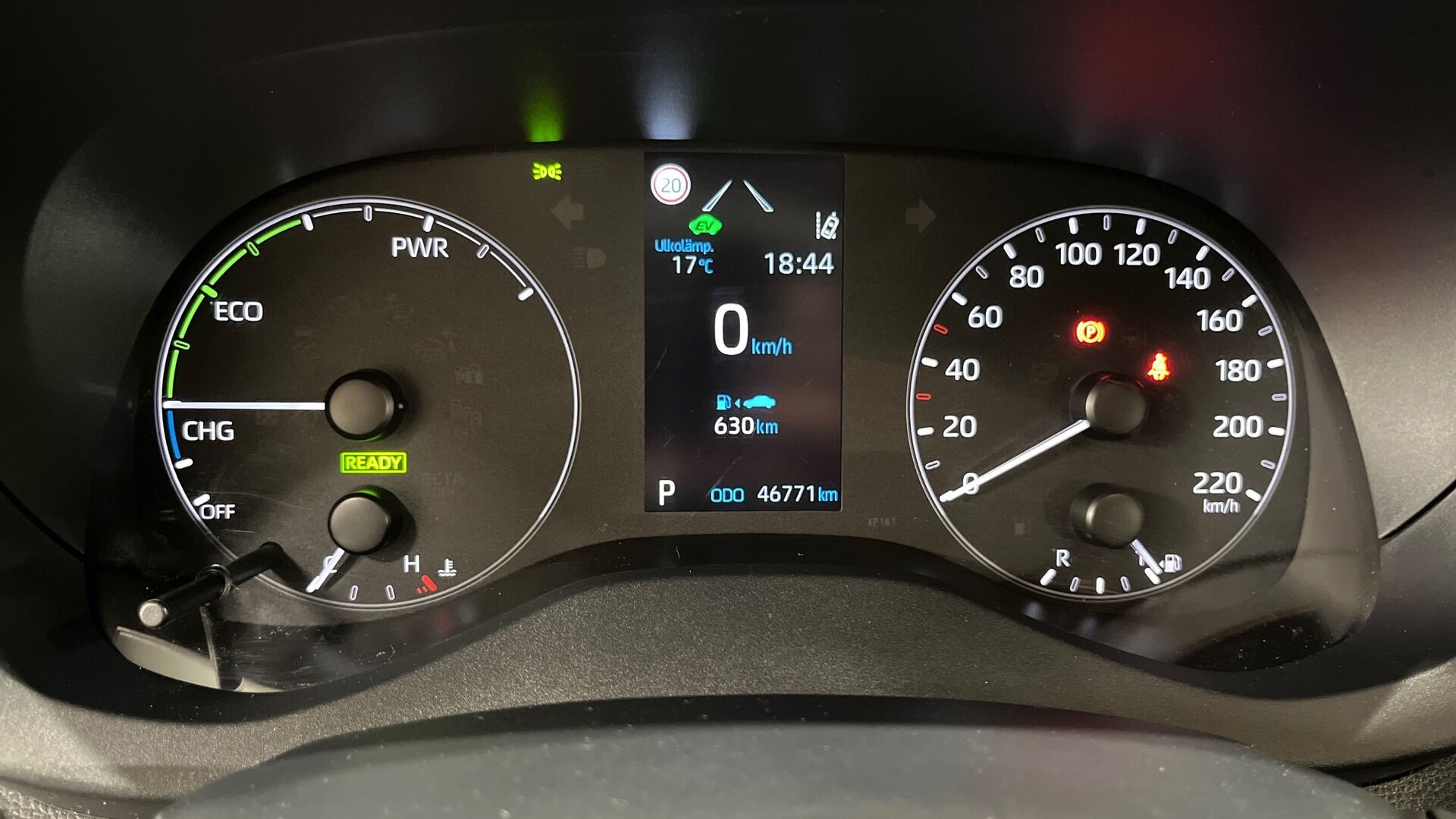 Toyota Yaris iso kuva 12