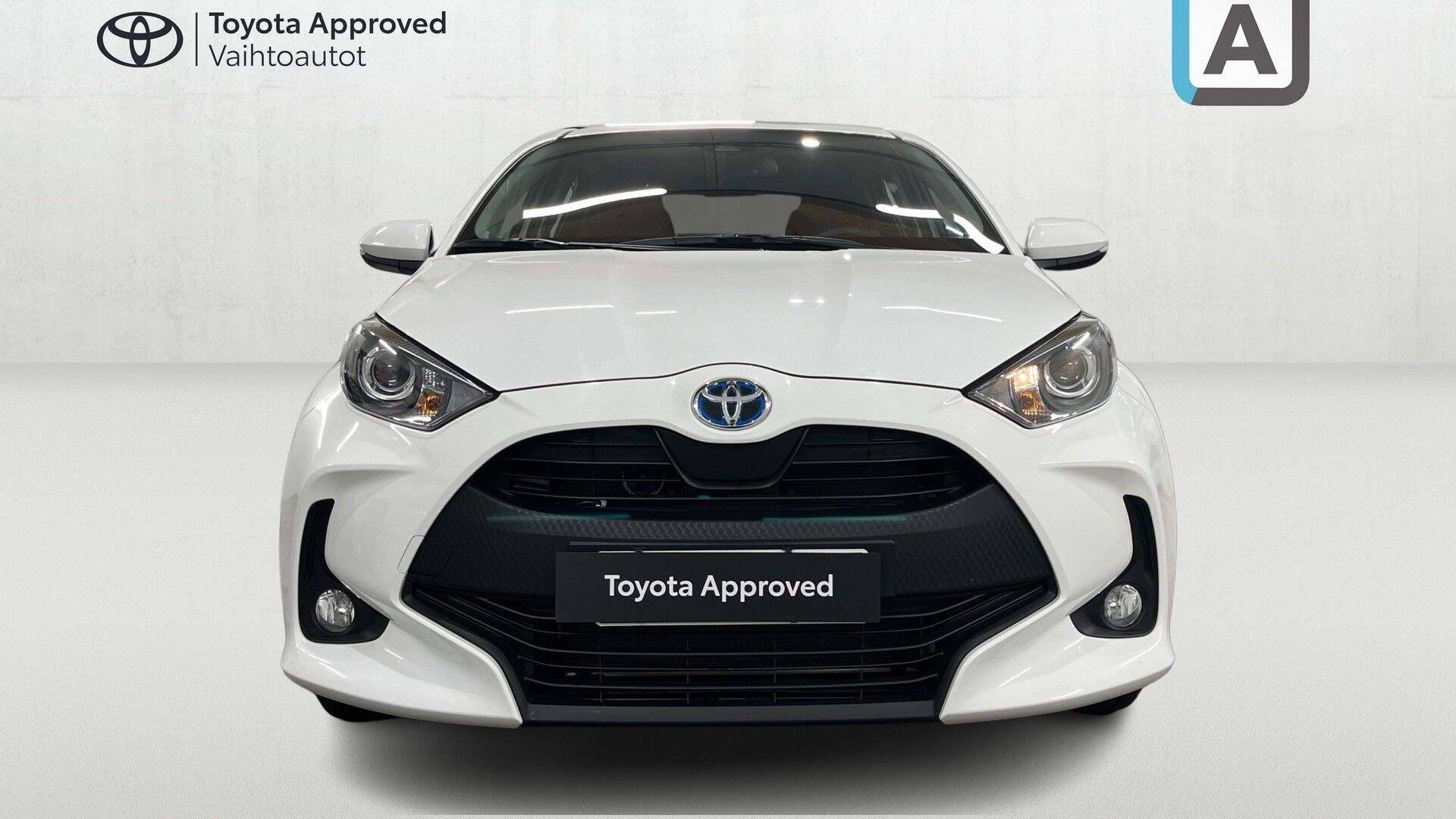Toyota Yaris iso kuva 6