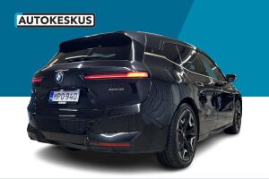 BMW iX esikatselu 4