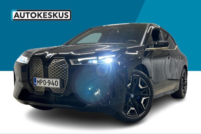 BMW iX