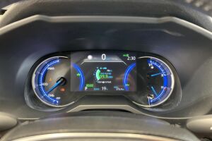 TOYOTA RAV4 esikatselu 14