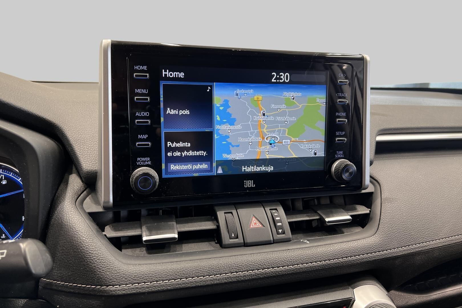 TOYOTA RAV4 iso kuva 15