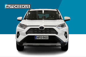 TOYOTA RAV4 esikatselu 2