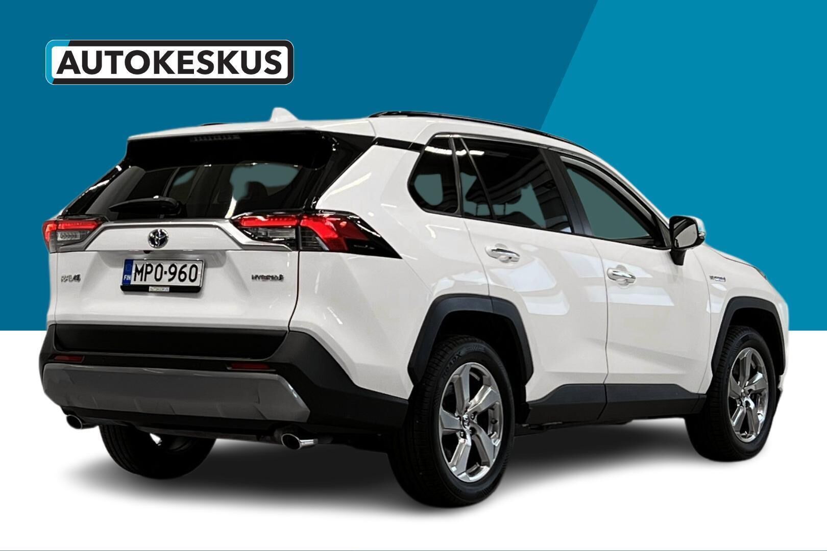 TOYOTA RAV4 iso kuva 5