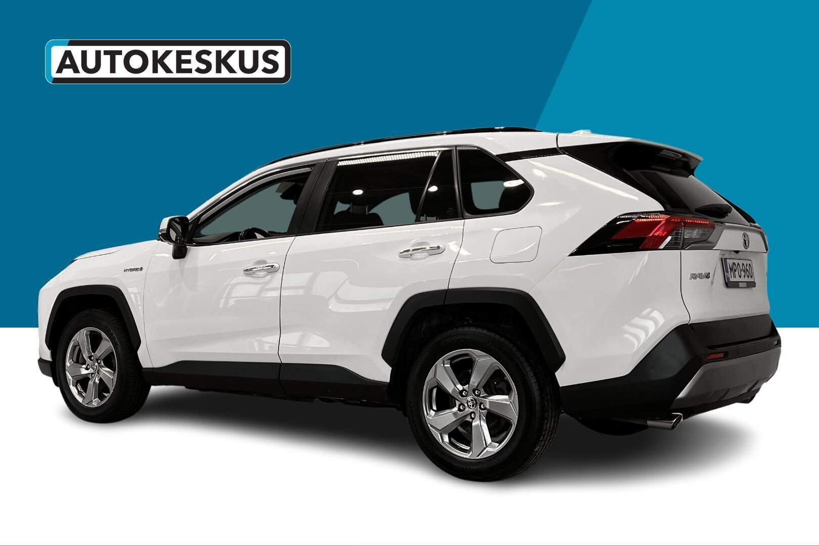 TOYOTA RAV4 iso kuva 7