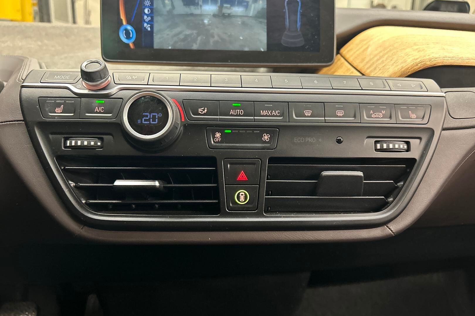 BMW i3 iso kuva 18