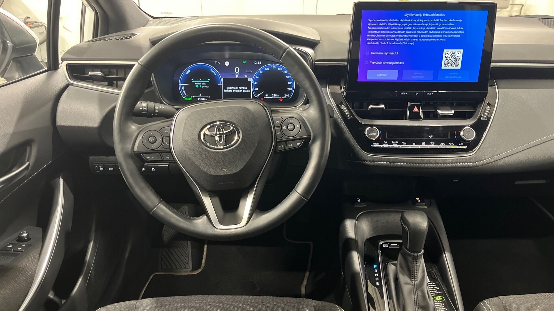 Toyota Corolla iso kuva 10