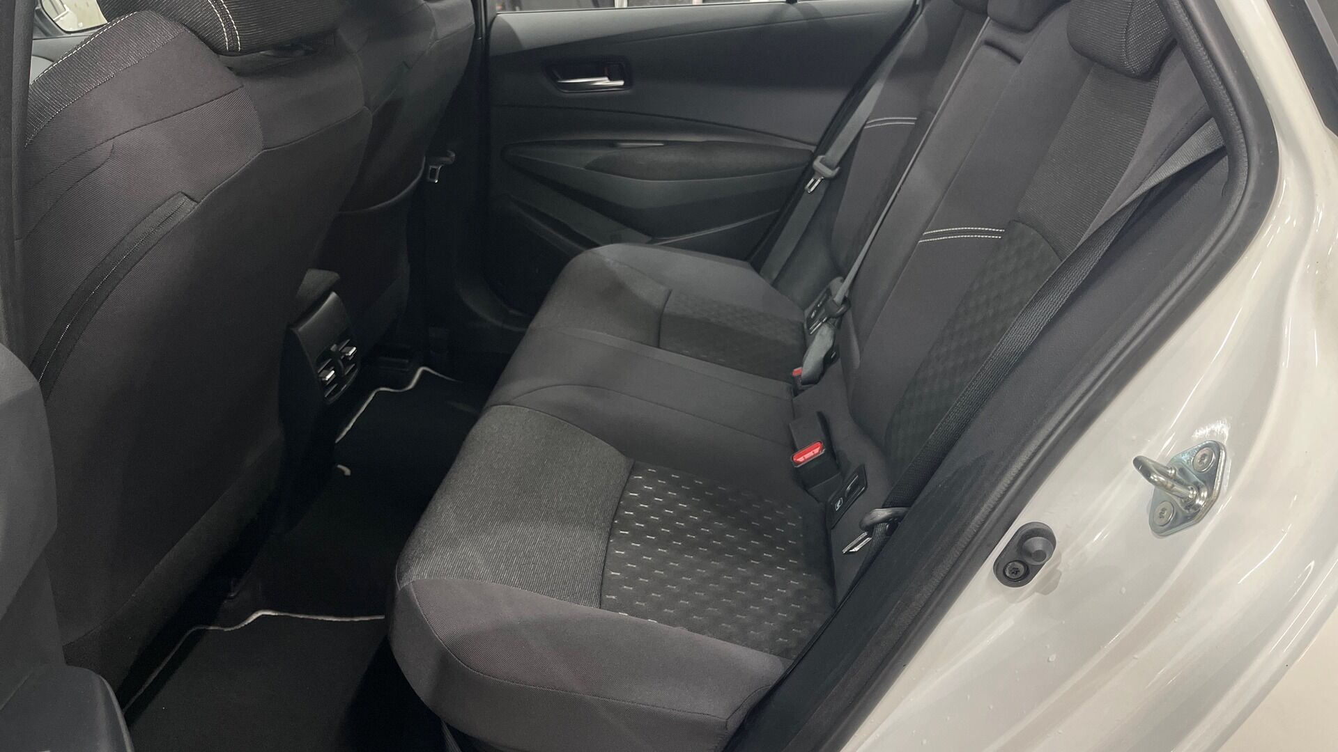 Toyota Corolla iso kuva 8