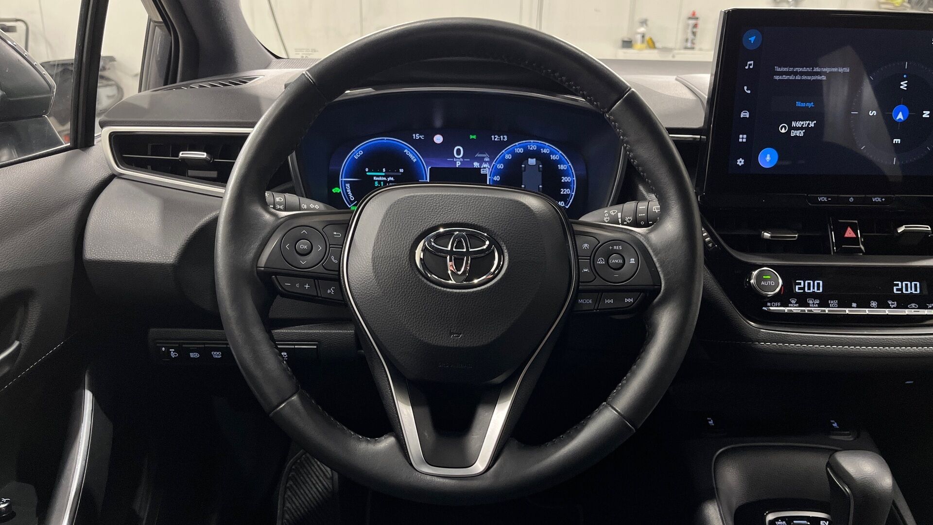 Toyota Corolla iso kuva 11