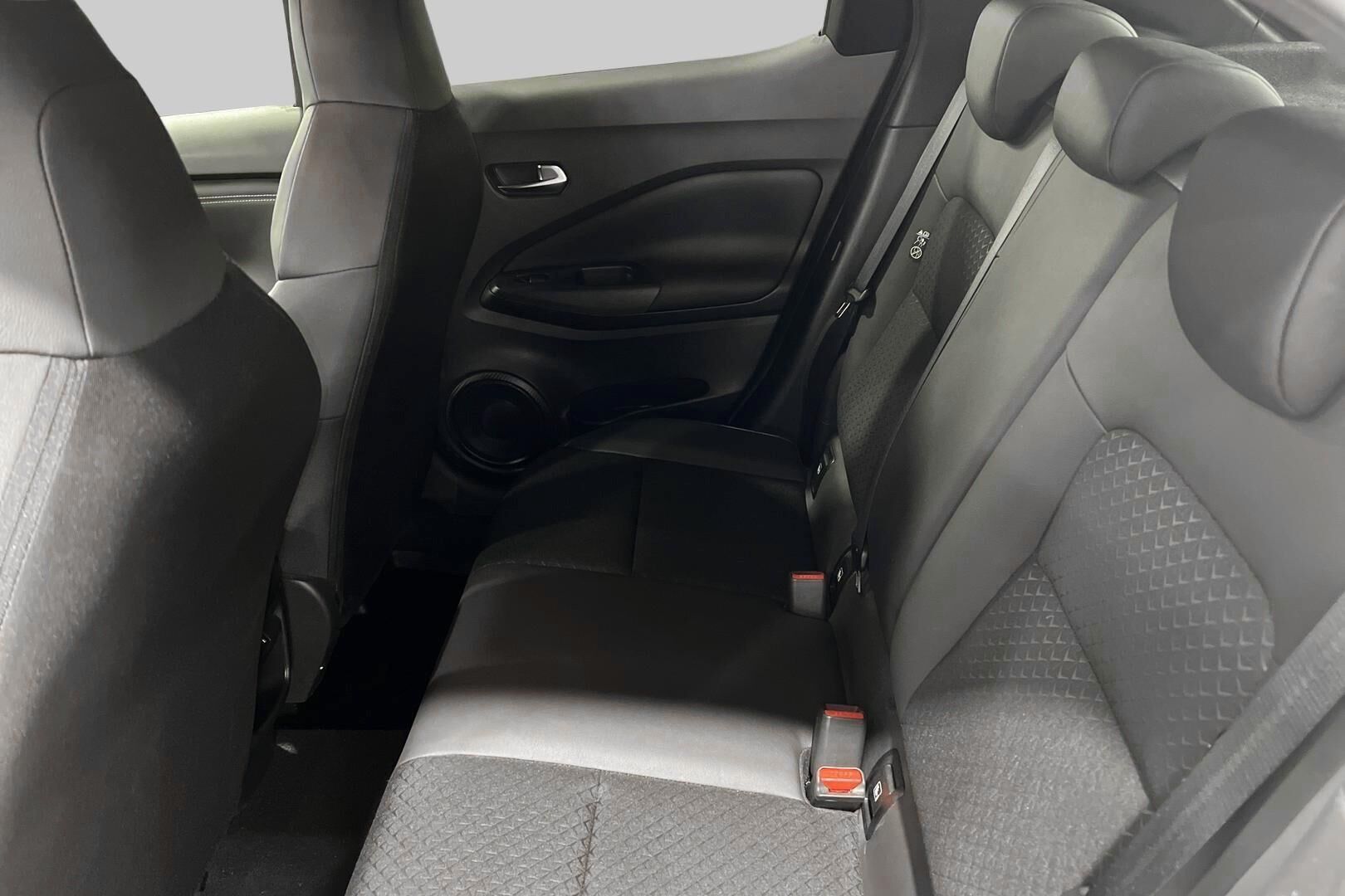 Nissan Juke iso kuva 10