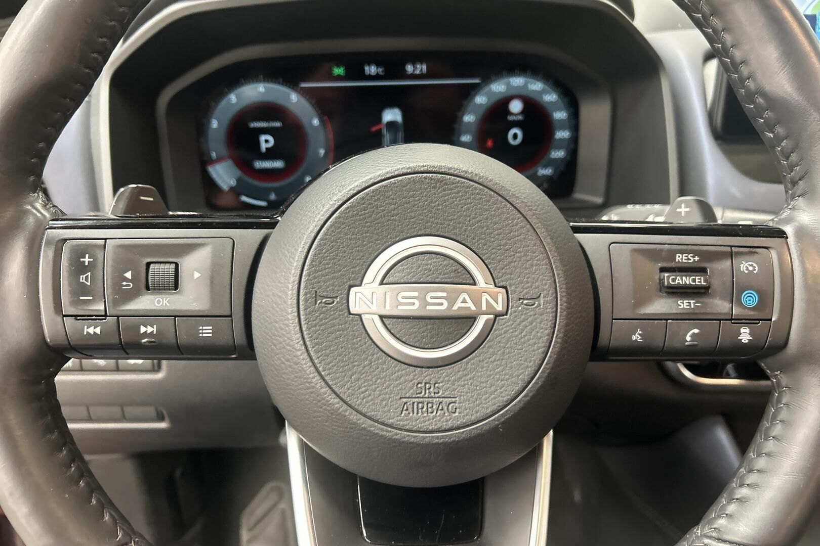 Nissan Qashqai iso kuva 25