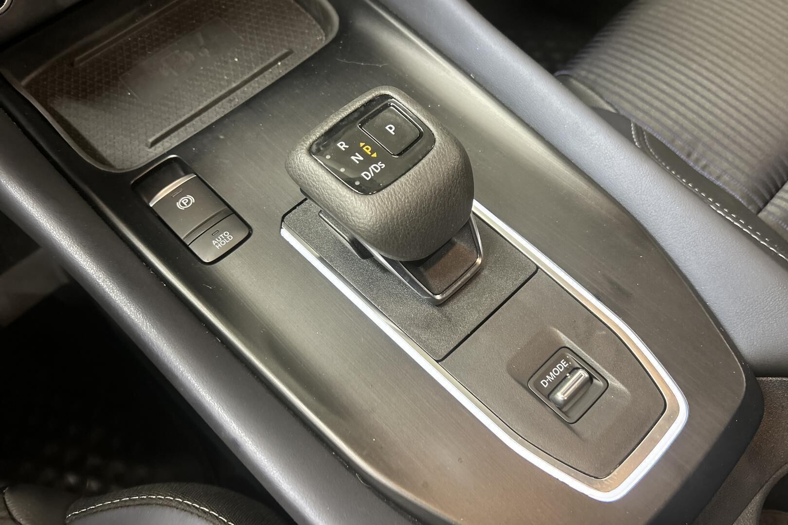 Nissan Qashqai iso kuva 17