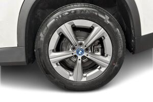 BMW X1 esikatselu 16