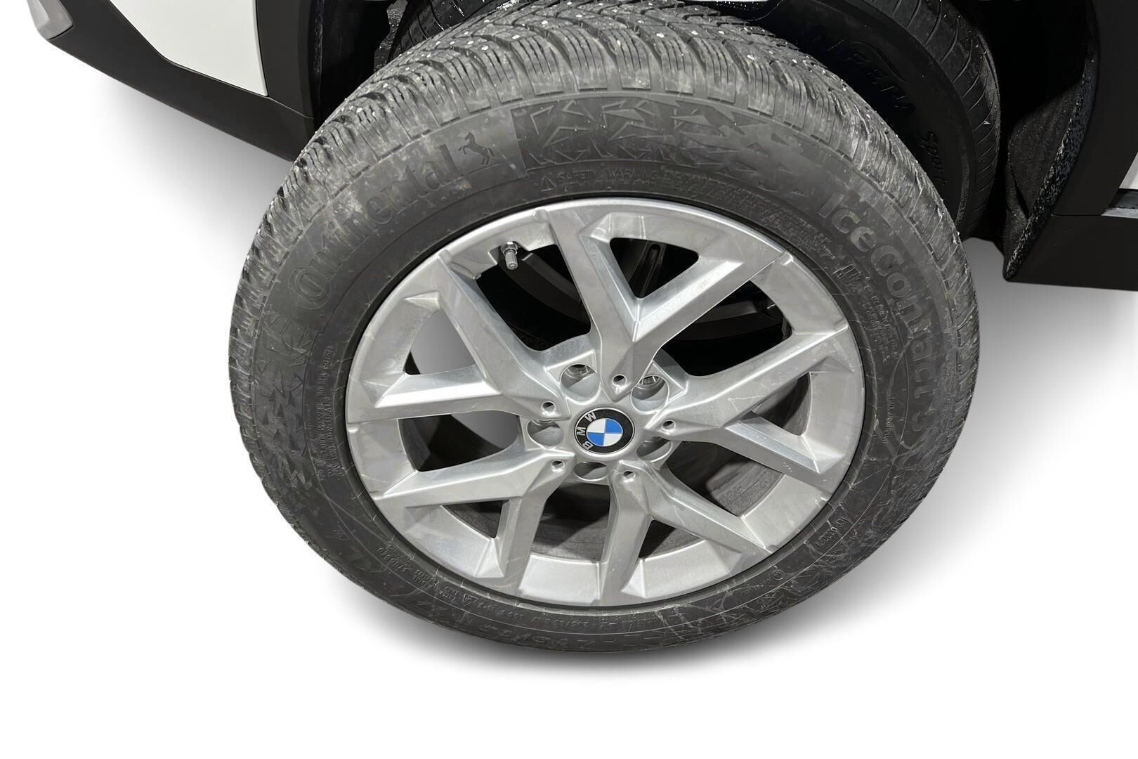 BMW X1 iso kuva 21