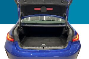 BMW 3-SARJA esikatselu 12
