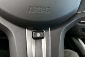 BMW 3-sarja esikatselu 17