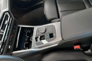 BMW 3-sarja esikatselu 21