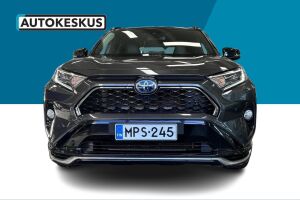 Toyota RAV4 Plug-in esikatselu 1